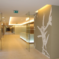indirect lighting in the ceiling